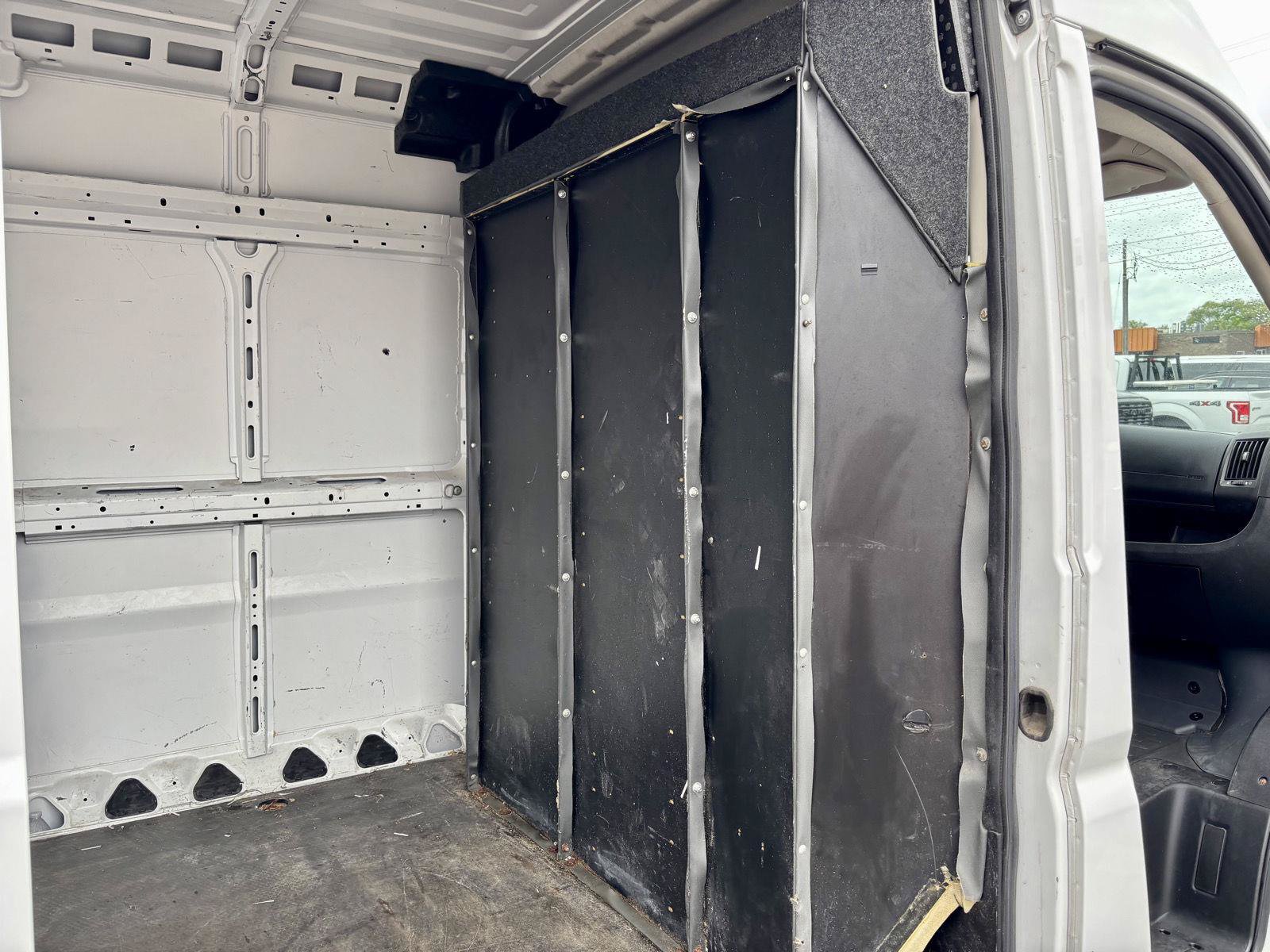 Used 2016 RAM ProMaster 2500 w/ Mopar Trailer Tow Group FWD image 15