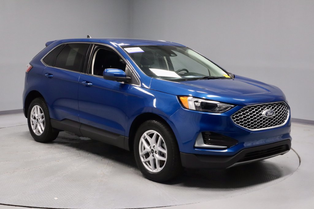 Certified 2023 Ford Edge SEL