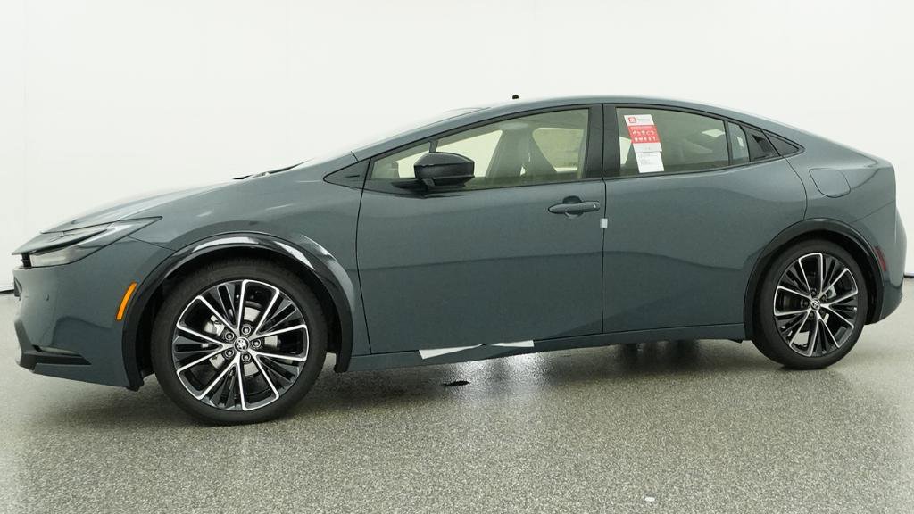 New 2026 Toyota Prius XLE image 21