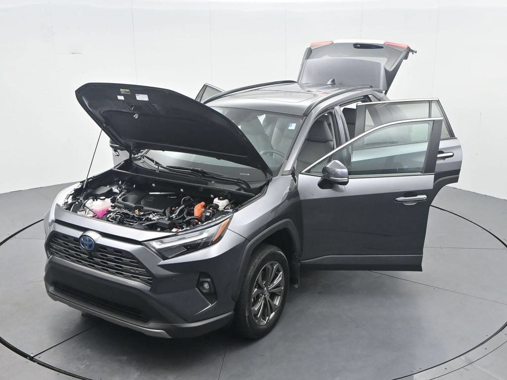 Used 2024 Toyota RAV4 Limited w/ Advanced Technology Package AWD/4WD image 47