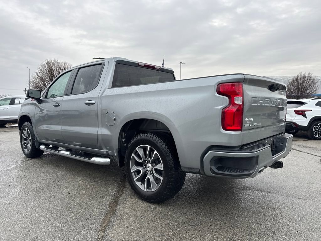 Used 2023 Chevrolet Silverado 1500 RST w/ Z71 Off-Road Package image 4