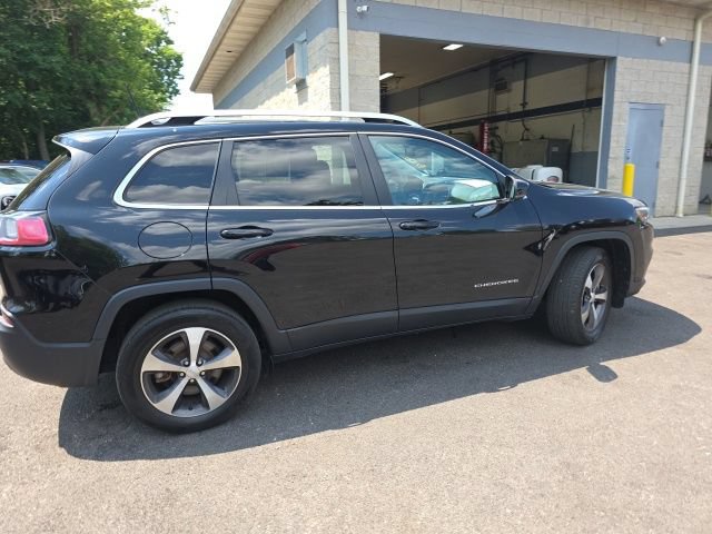 Used 2021 Jeep Cherokee Limited AWD/4WD image 21
