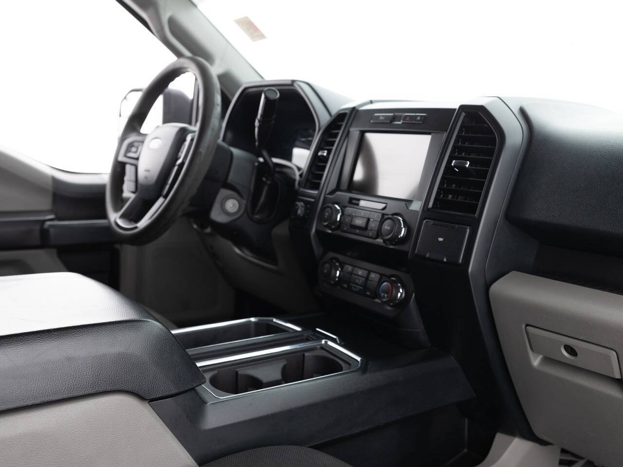 Used 2019 Ford F150 XL w/ Equipment Group 101A Mid AWD/4WD image 31