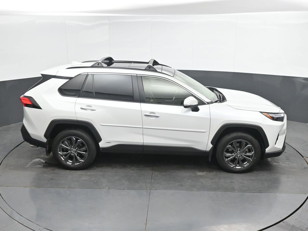 Used 2024 Toyota RAV4 Limited w/ Advanced Technology Package AWD/4WD image 32