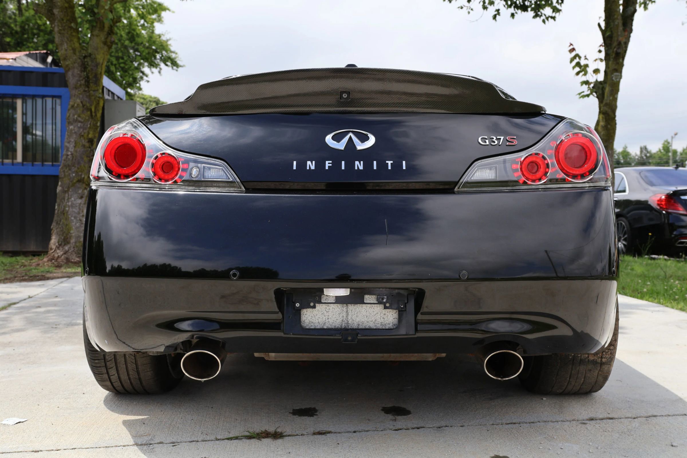 Used 2010 INFINITI G37 Sport w/ Navigation Pkg image 4