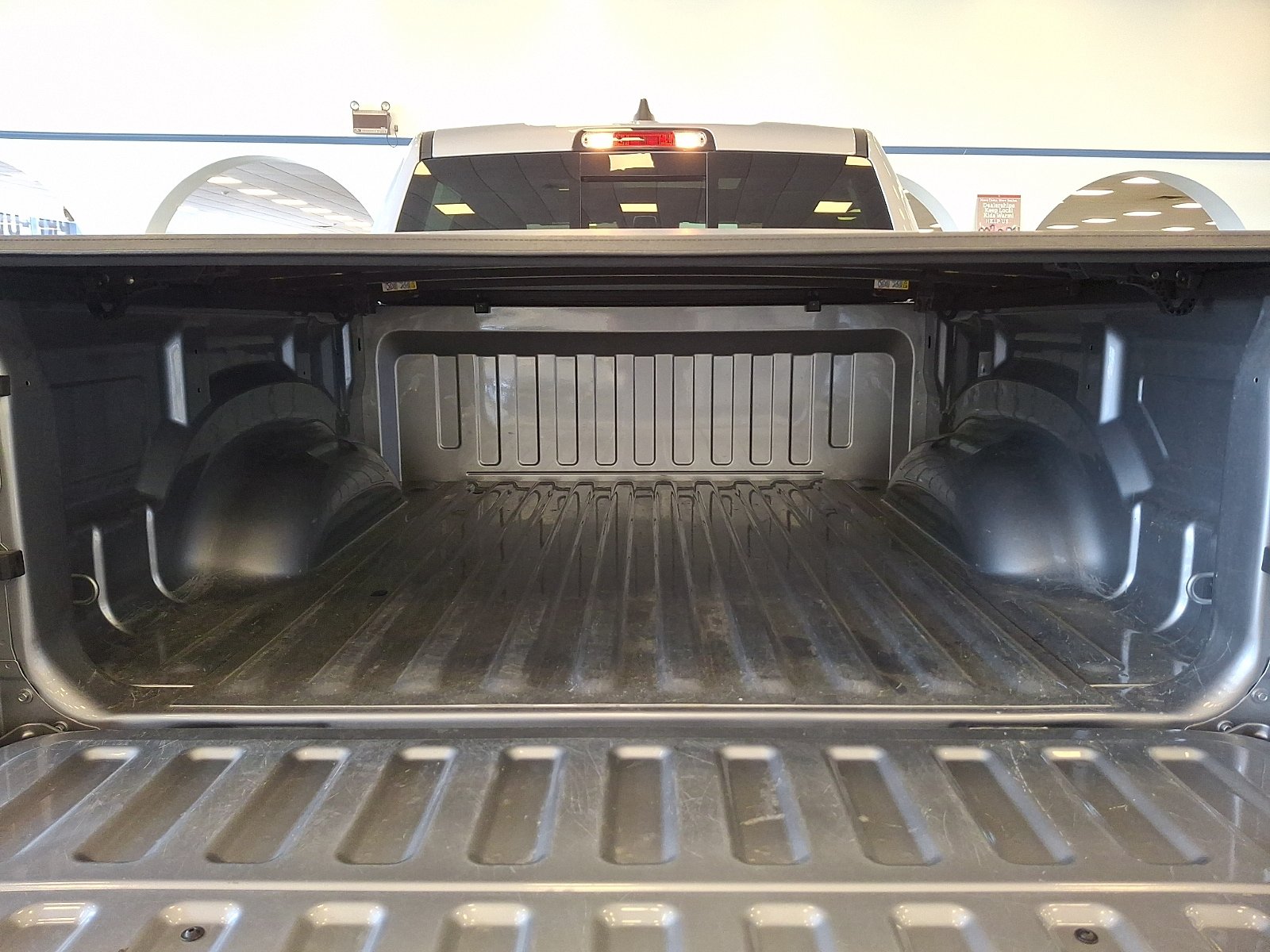 Certified 2024 RAM 1500 Limited w/ Night Edition AWD/4WD image 30