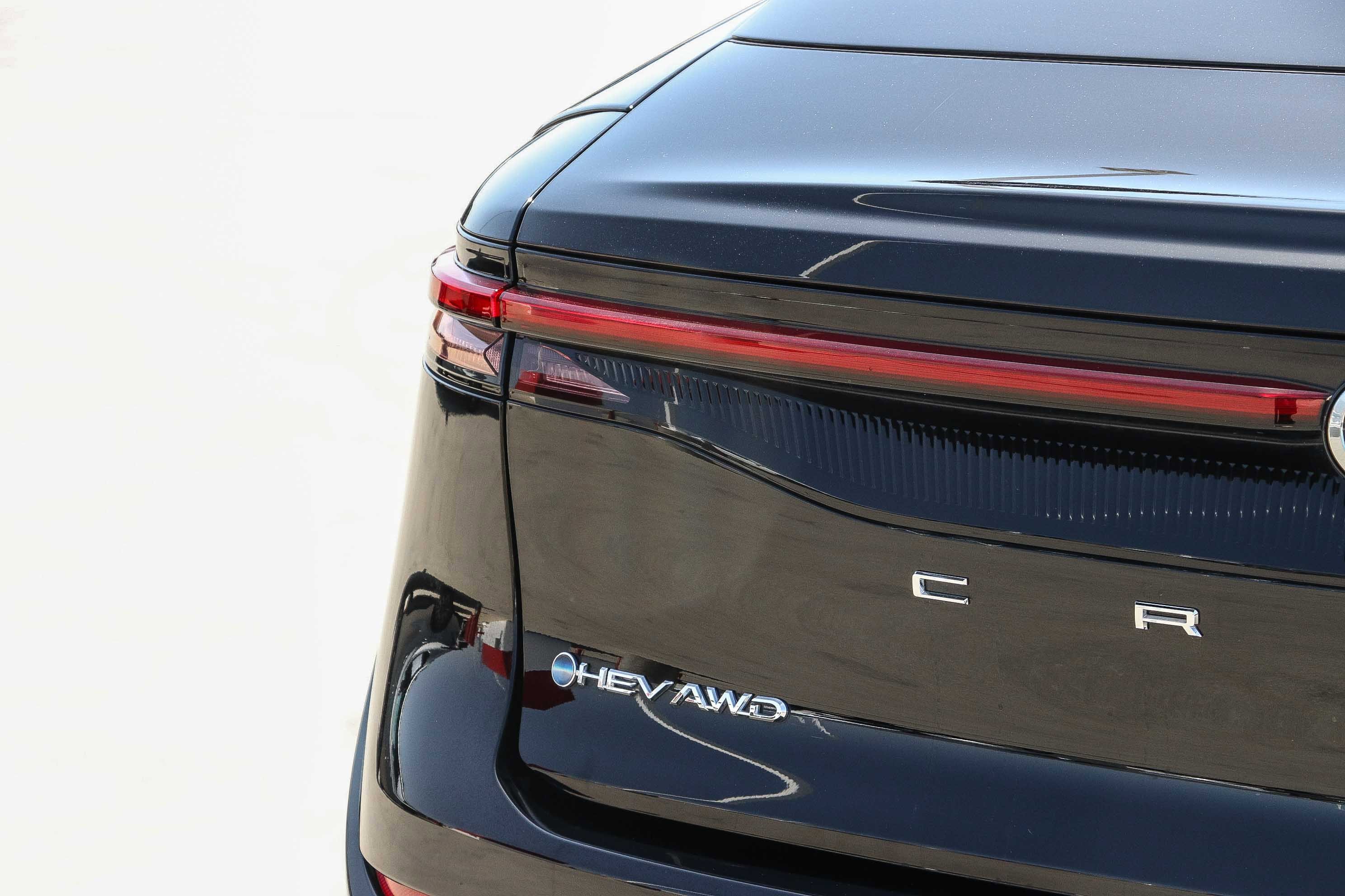 Used 2024 Toyota Crown XLE image 8