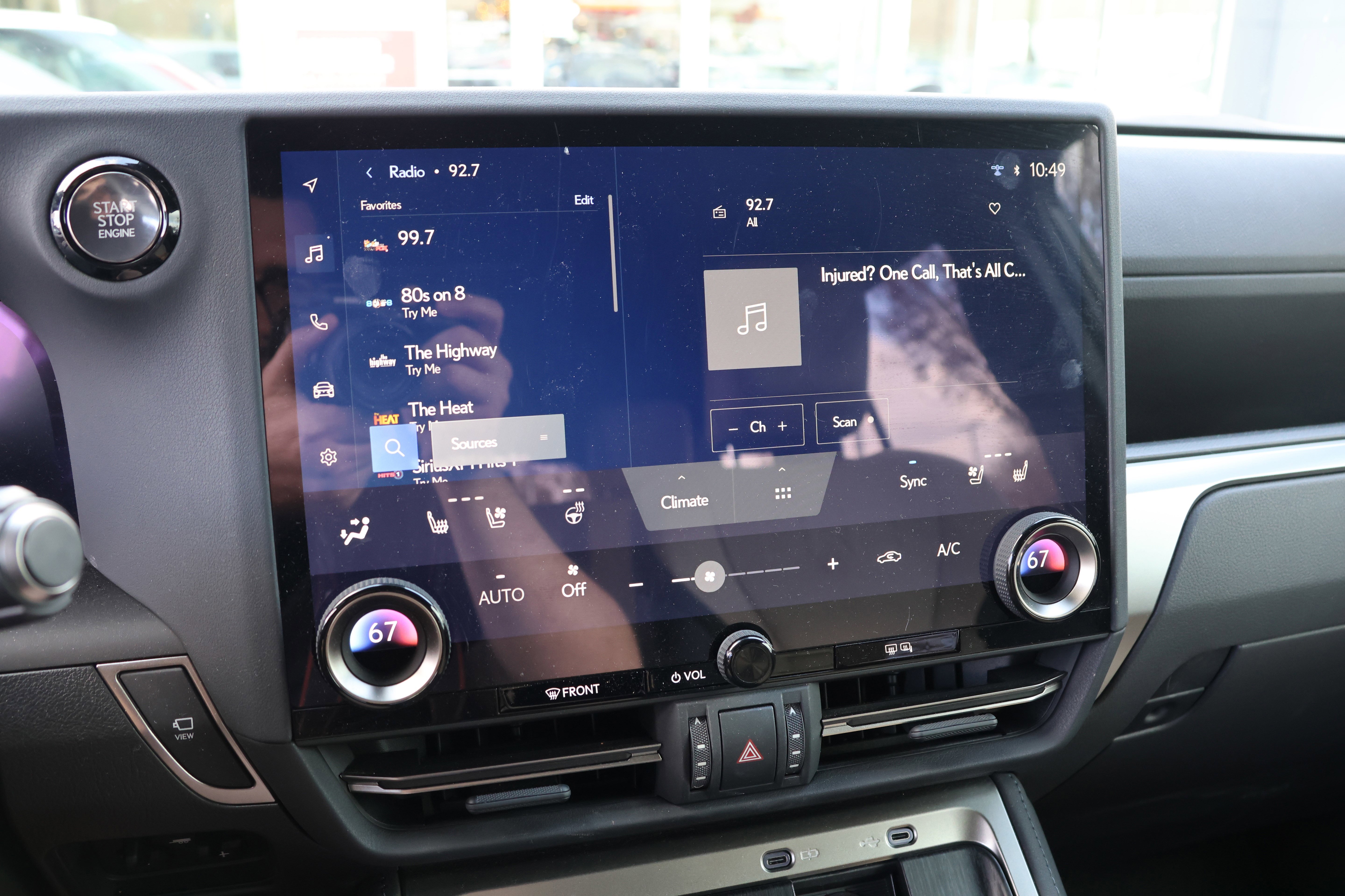 Used 2024 Lexus GX 550 image 23