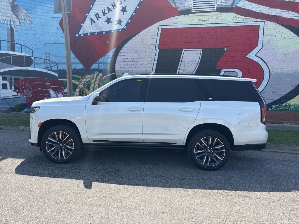 Used 2022 Cadillac Escalade Sport Platinum AWD/4WD image 3