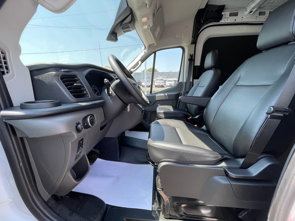 New 2025 Ford Transit 250 148 Medium Roof w/ Load Area Protection Package image 15