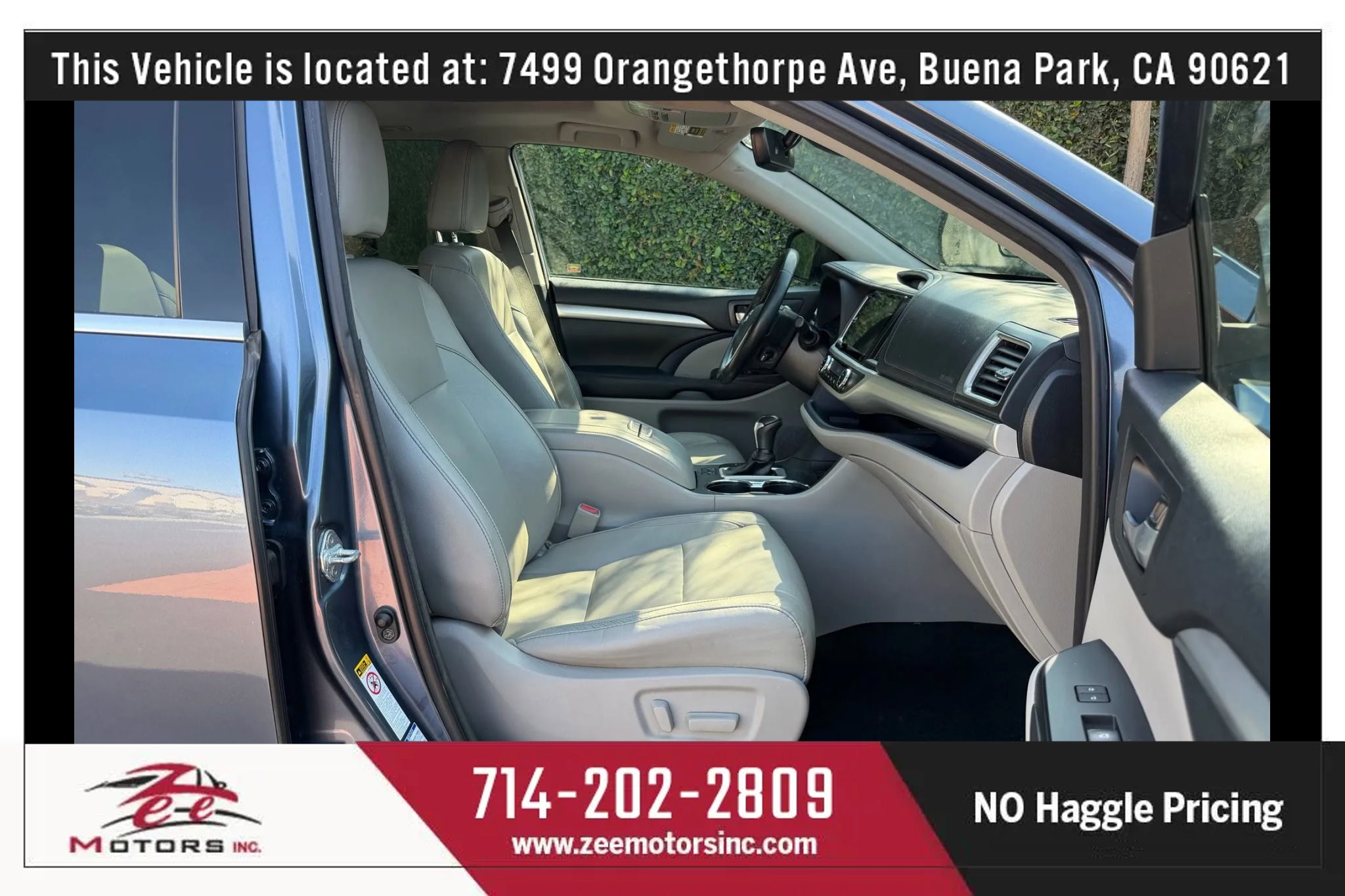 Used 2018 Toyota Highlander XLE w/ Carpet Mat Package (TMS) image 18