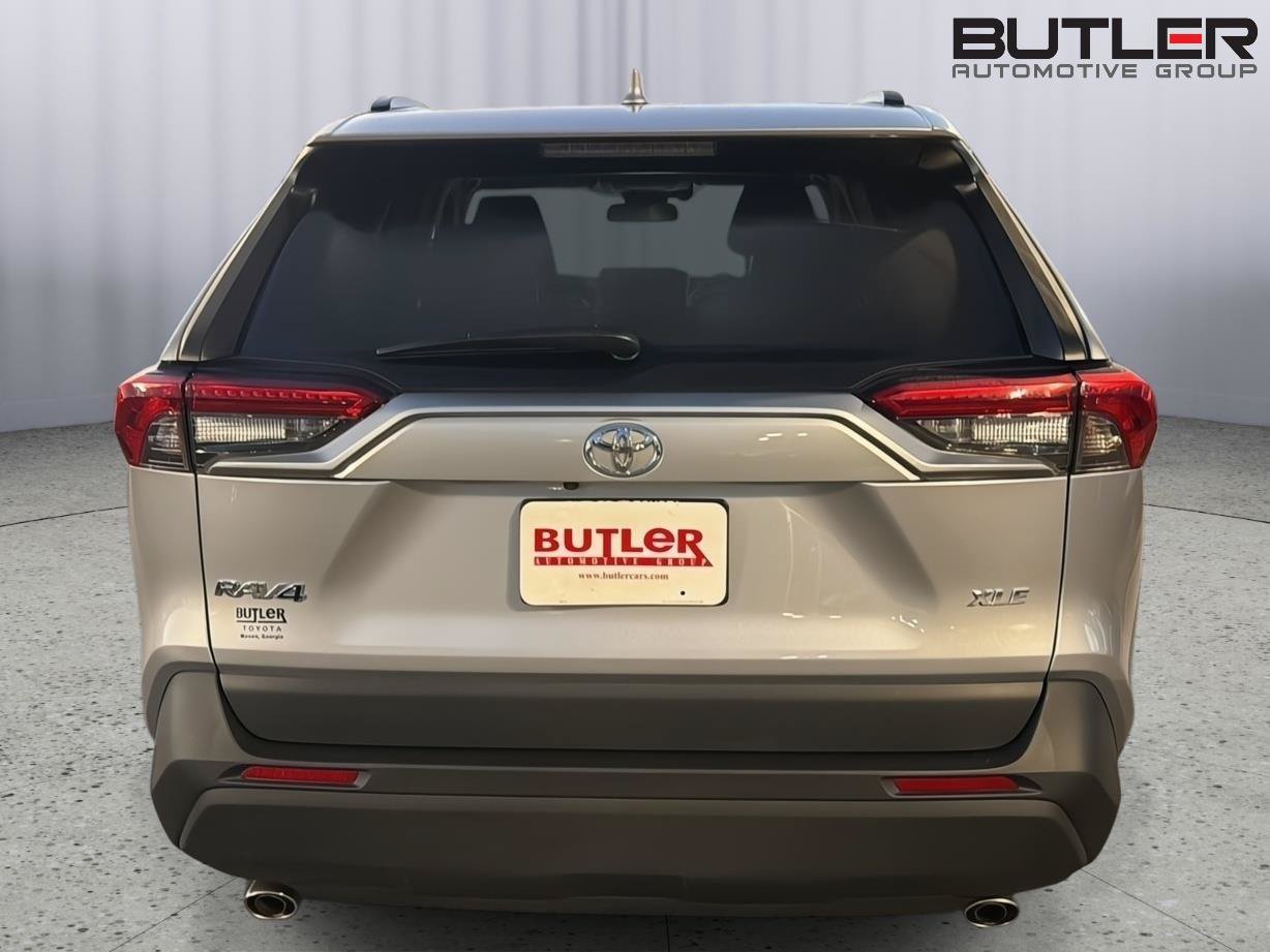 Certified 2023 Toyota RAV4 XLE Premium FWD image 5