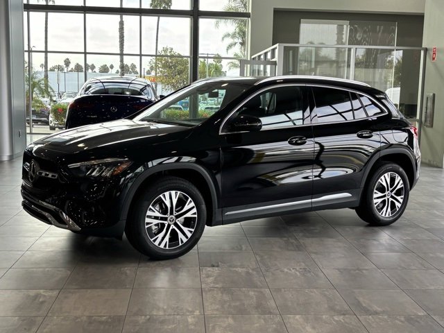 Certified 2025 Mercedes-Benz GLA 250 image 8