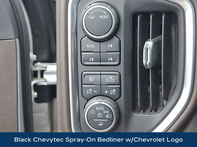 Used 2022 Chevrolet Silverado 2500 LTZ AWD/4WD image 9