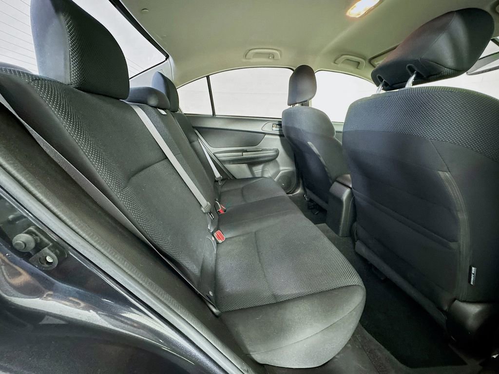 Used 2012 Subaru Impreza 2.0i Premium image 32