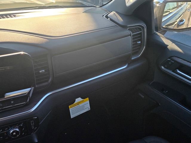 New 2026 GMC Sierra 1500 SLT AWD/4WD image 15