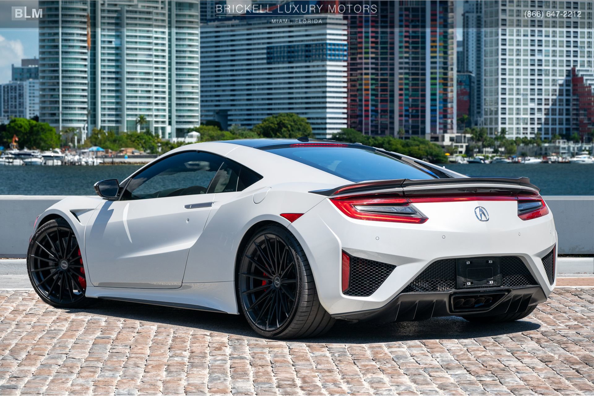 Used 2017 Acura NSX image 12