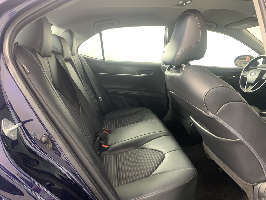 Used 2022 Toyota Camry SE FWD image 34