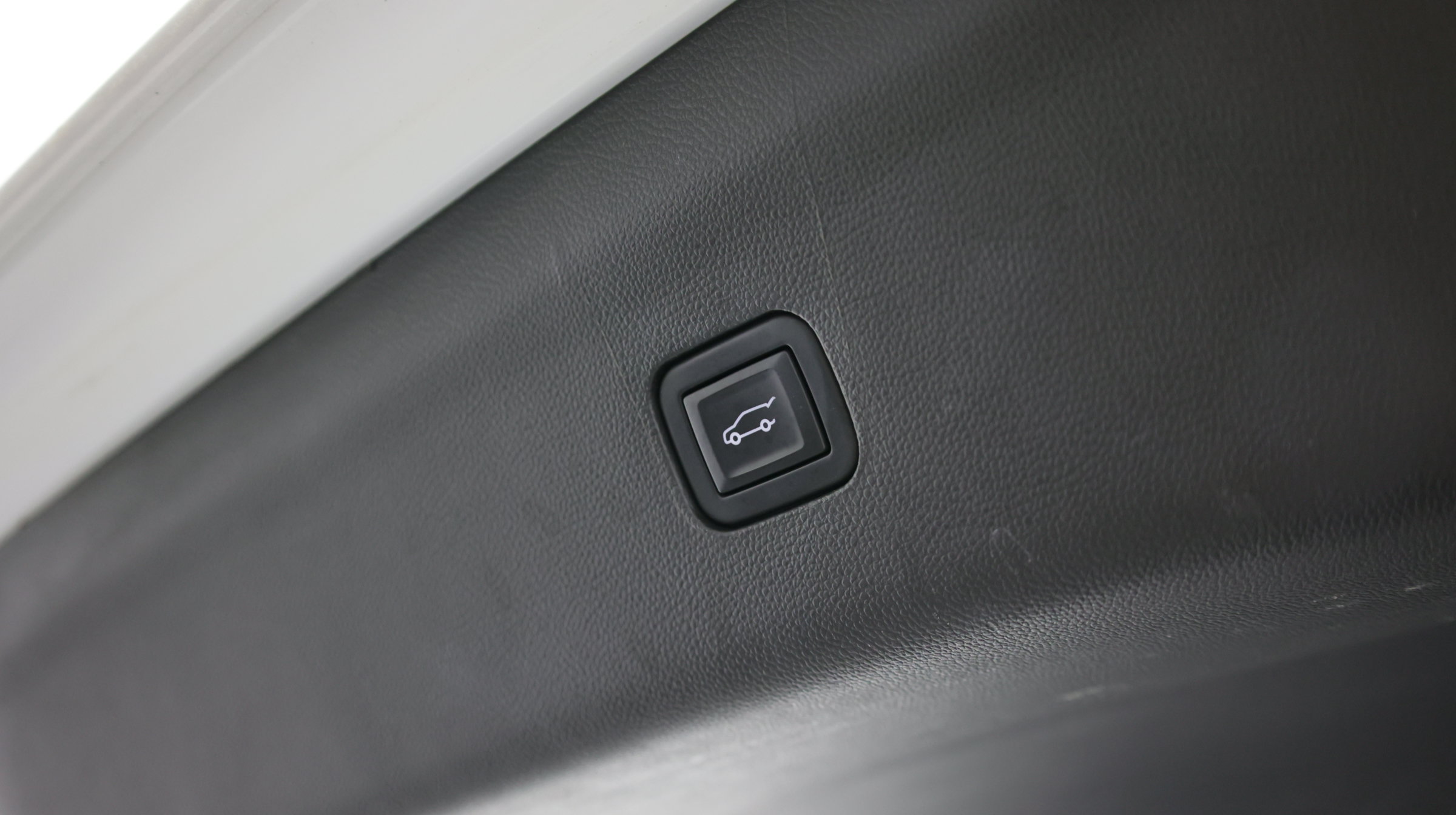 Used 2022 Buick Enclave Premium FWD image 38