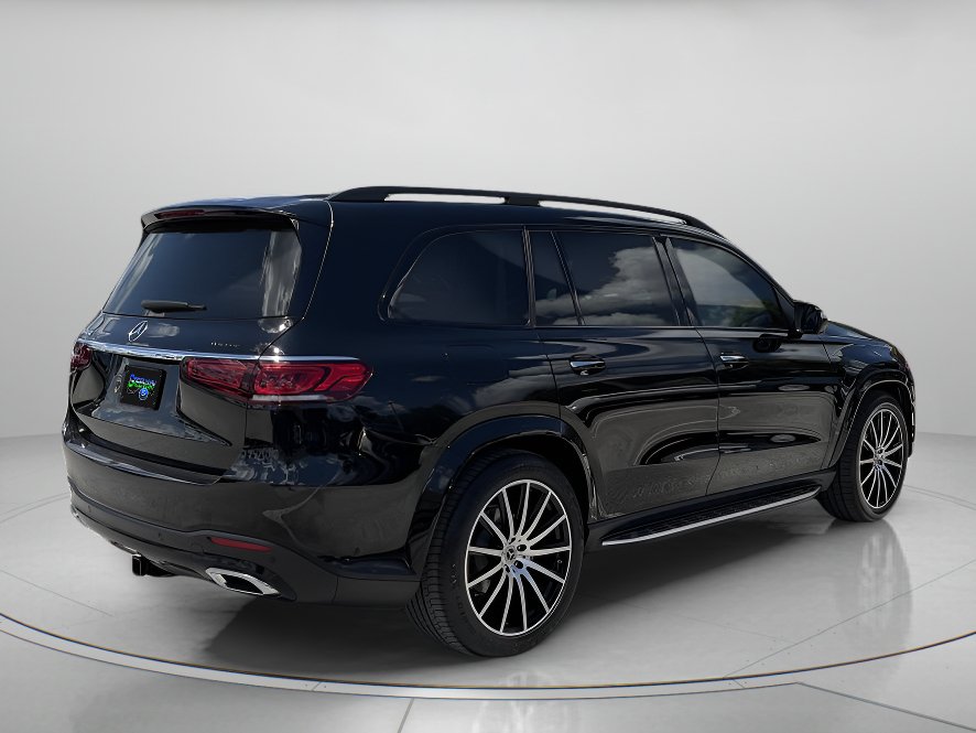 Used 2023 Mercedes-Benz GLS 450 4MATIC image 3