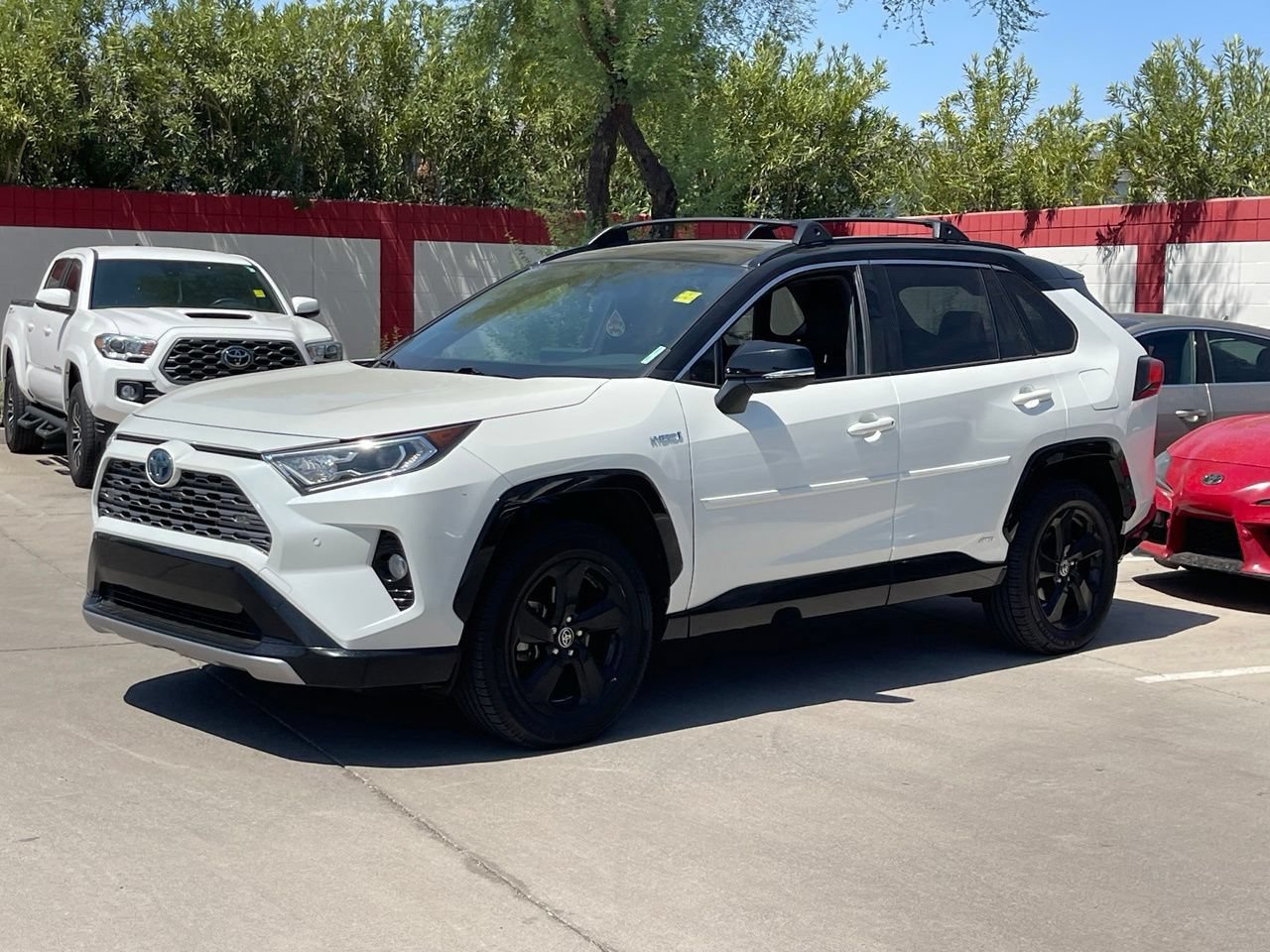 Used 2020 Toyota RAV4 XSE AWD/4WD image 11
