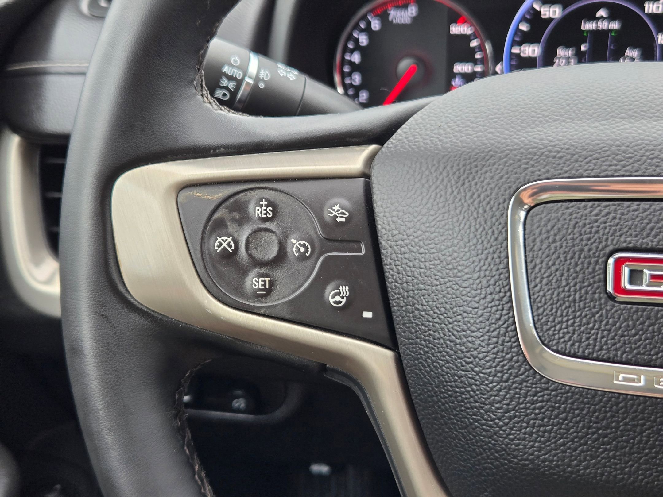 Certified 2023 GMC Terrain Denali w/ Denali Premium Package AWD/4WD image 12