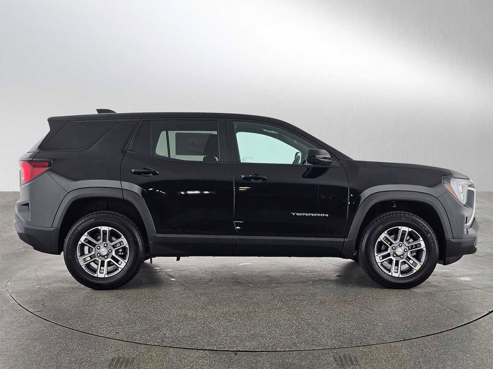 New 2026 GMC Terrain Elevation w/ LPO, Floor Liner Package FWD image 2