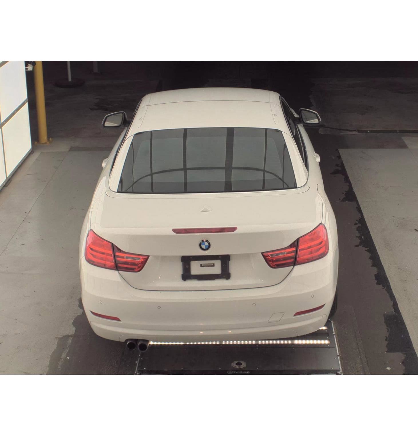 Used 2015 BMW 428i Convertible w/ Premium Package image 9