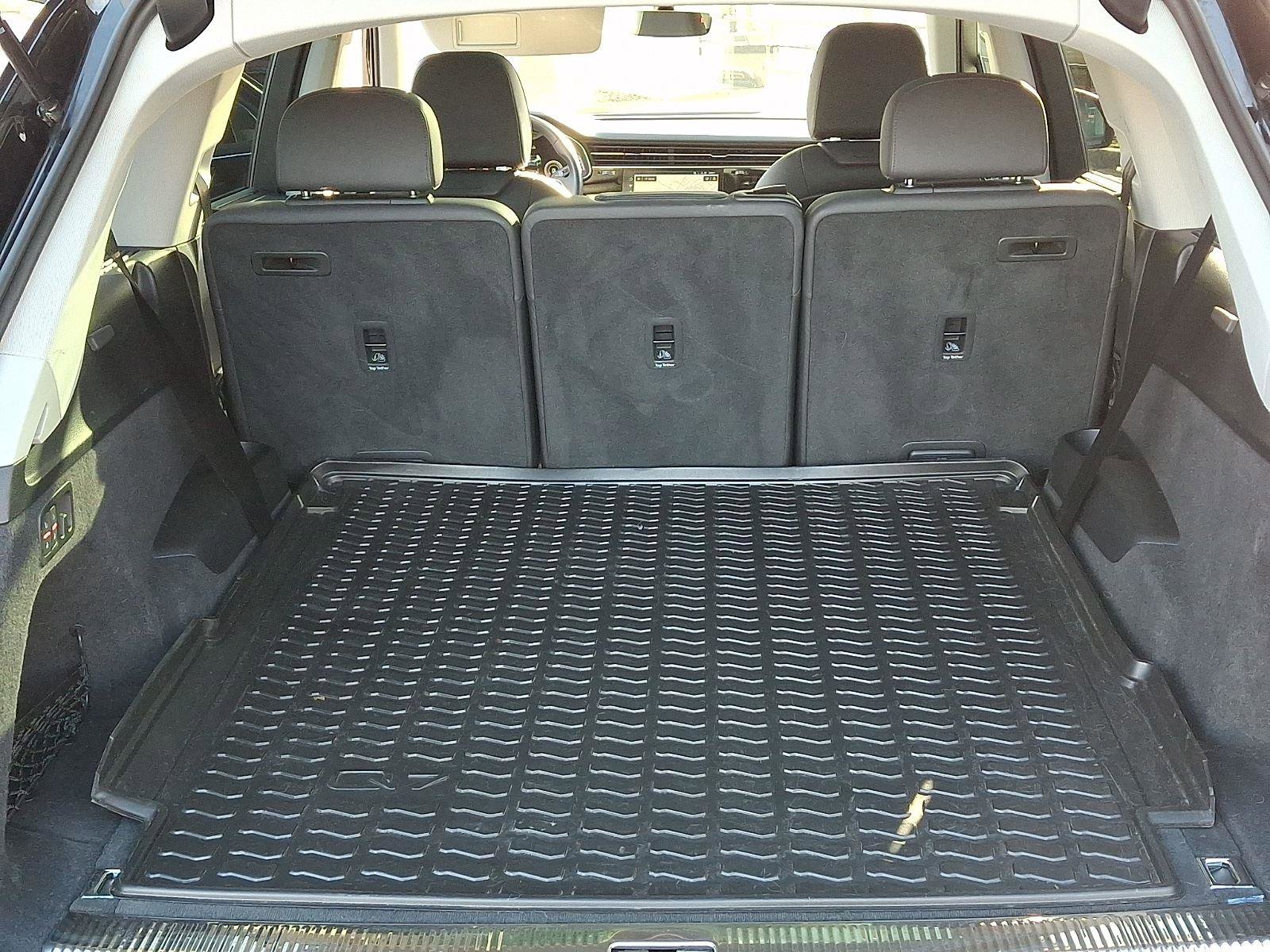 Used 2023 Audi Q7 Premium Plus w/ Premium Plus Package image 29