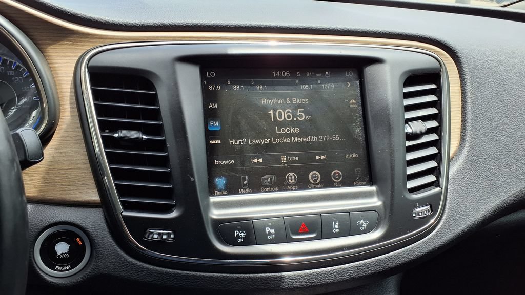 Used 2015 Chrysler 200 C w/ Navigation & Sound Group I FWD image 26