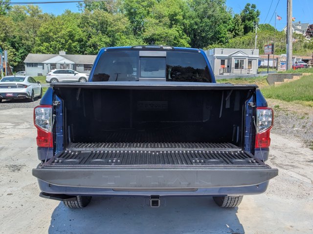 Used 2024 Nissan Titan SV w/ SV Convenience Package AWD/4WD image 7