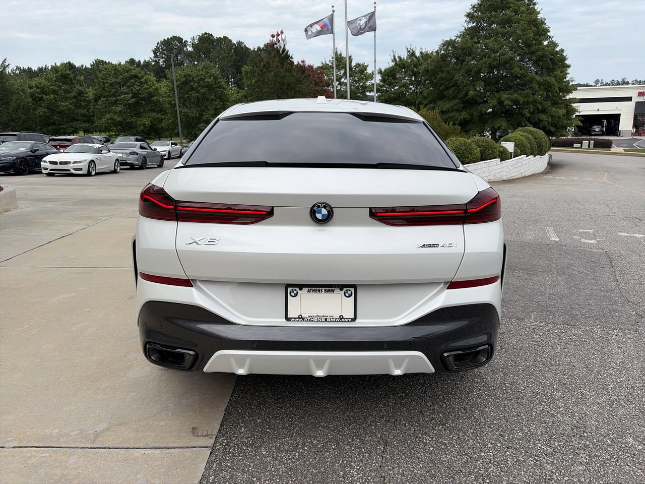 Used 2025 BMW X6 xDrive40i AWD/4WD image 7