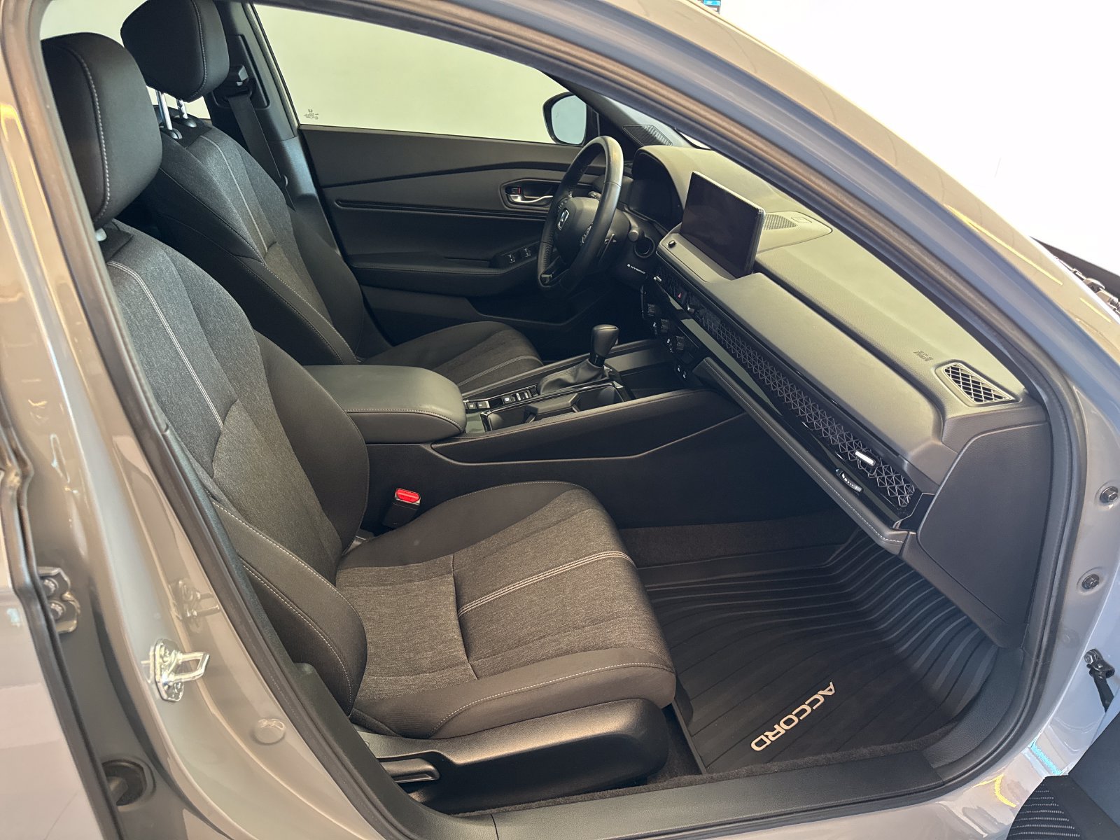 Certified 2025 Honda Accord Sport image 6