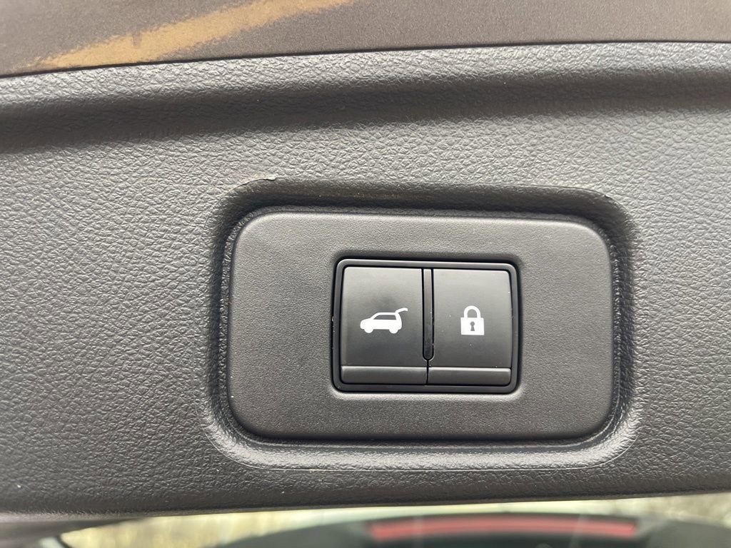 Certified 2023 Nissan Pathfinder SL image 23