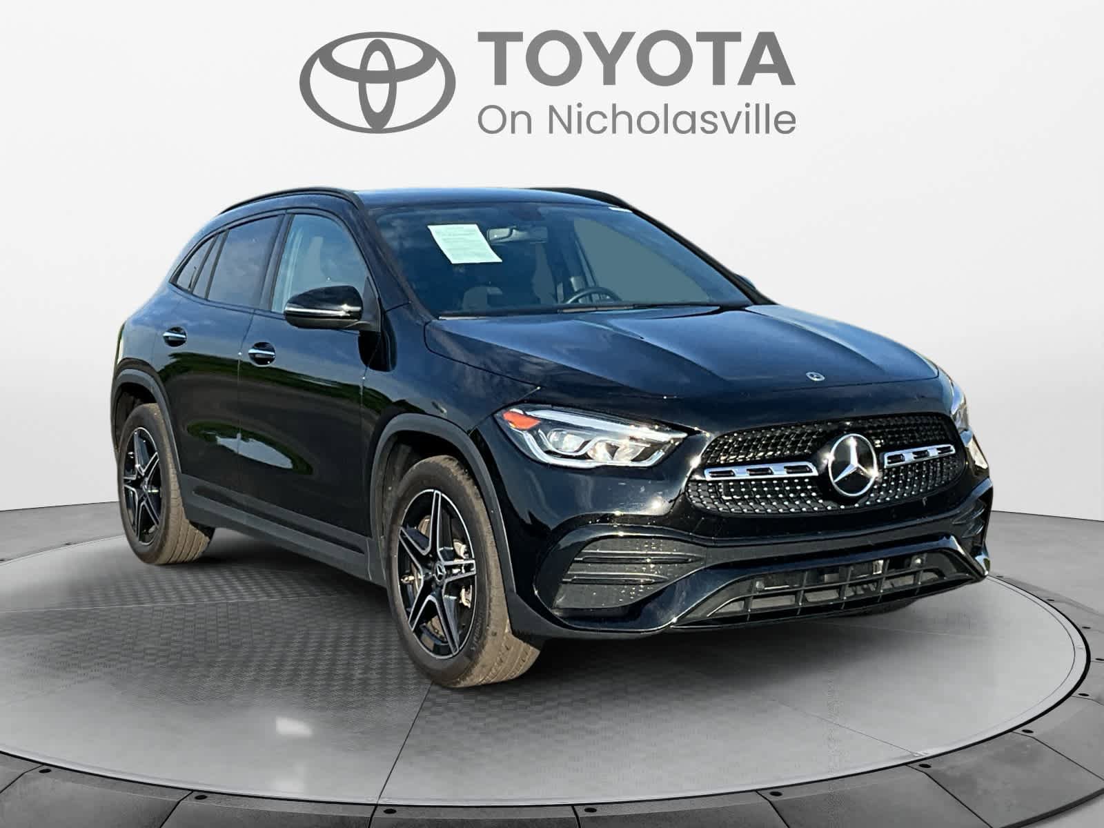 Used 2023 Mercedes-Benz GLA 250 4MATIC image 8