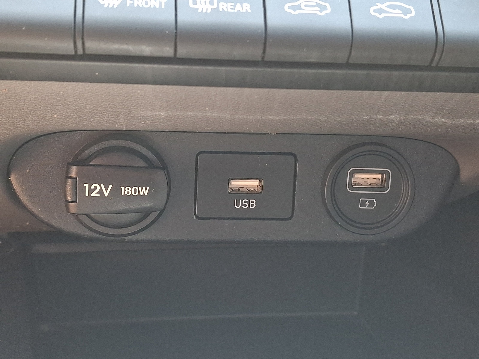 Certified 2023 Hyundai Elantra SEL w/ Preferred Accessory Package FWD image 23