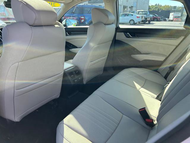 Used 2021 Honda Accord EX-L image 12