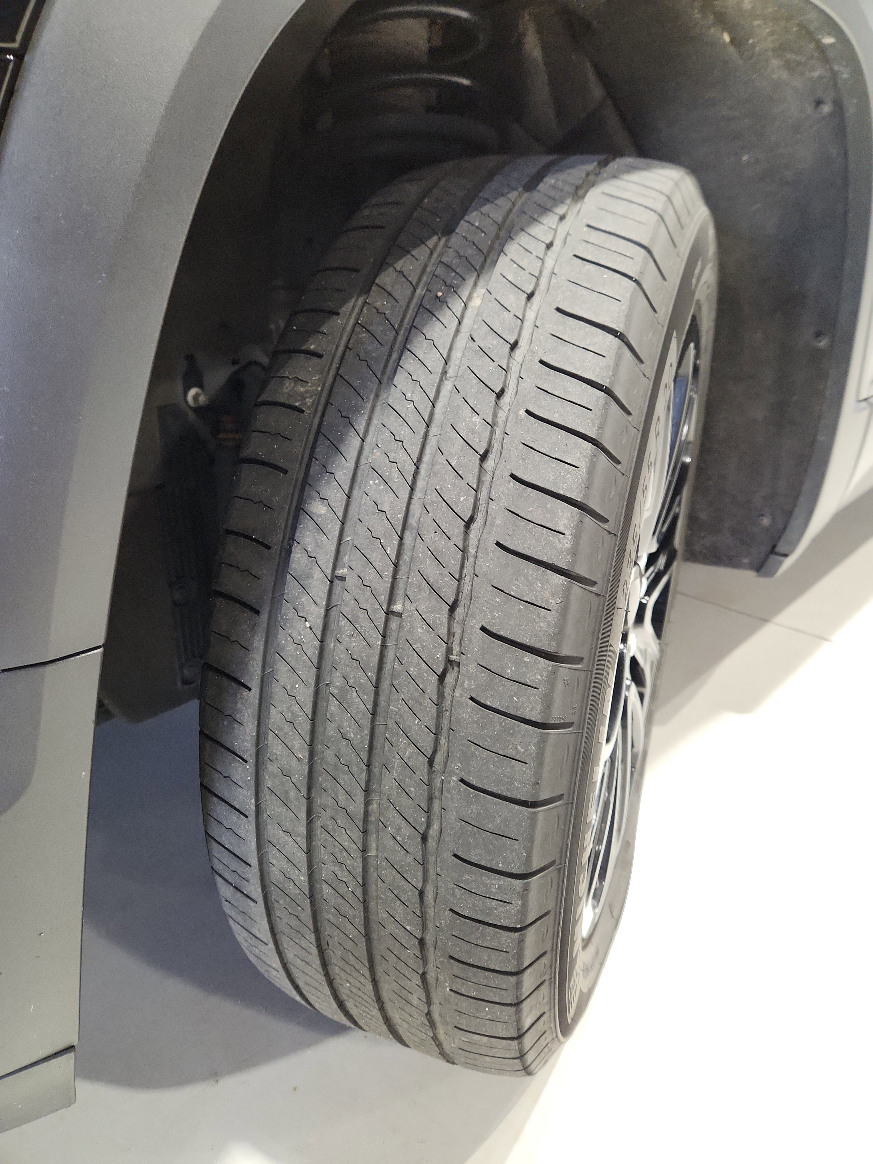 Certified 2023 GMC Acadia SLE w/ Elevation Edition image 26