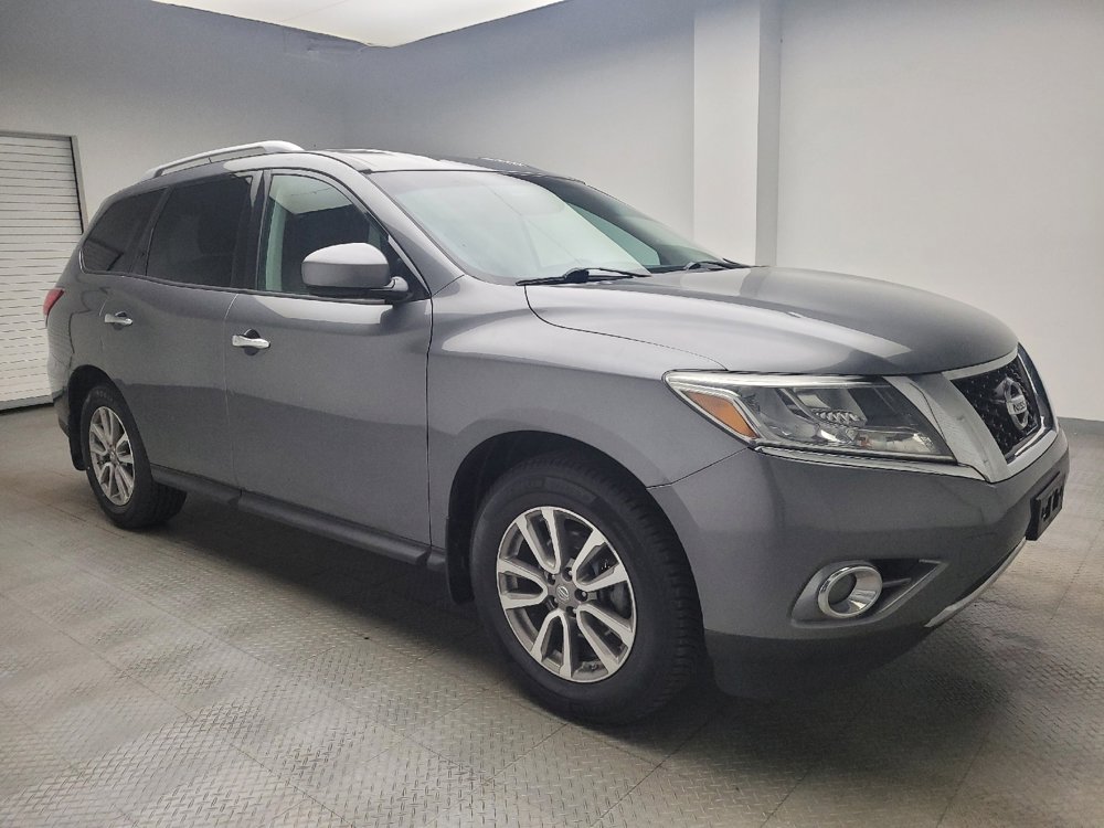 Used 2015 Nissan Pathfinder SV w/ Cargo Package image 11