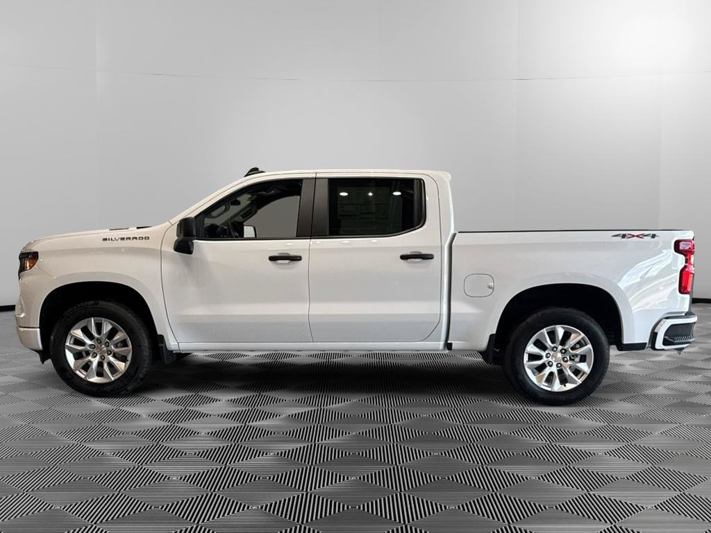 New 2026 Chevrolet Silverado 1500 Custom AWD/4WD image 2