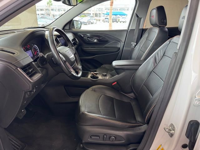 Used 2024 GMC Terrain AT4 image 9