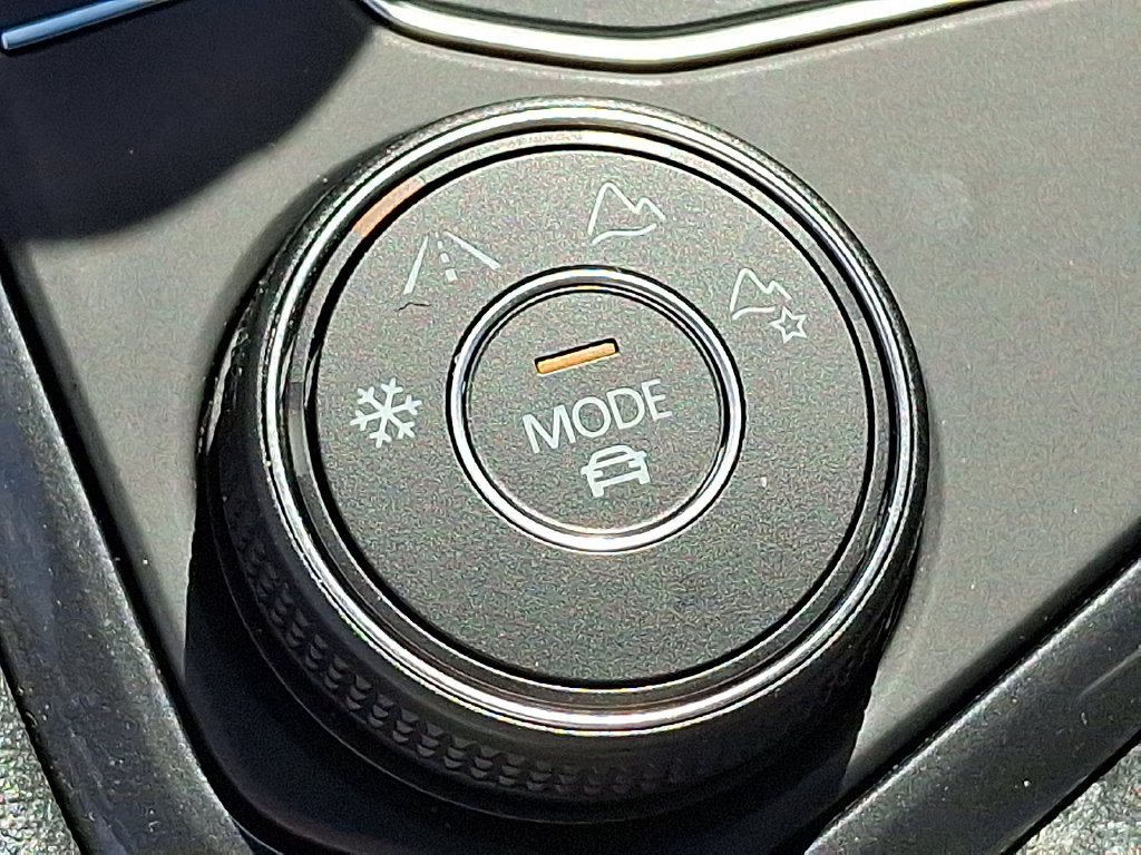 Used 2021 Volkswagen Tiguan SE R-Line AWD/4WD image 25