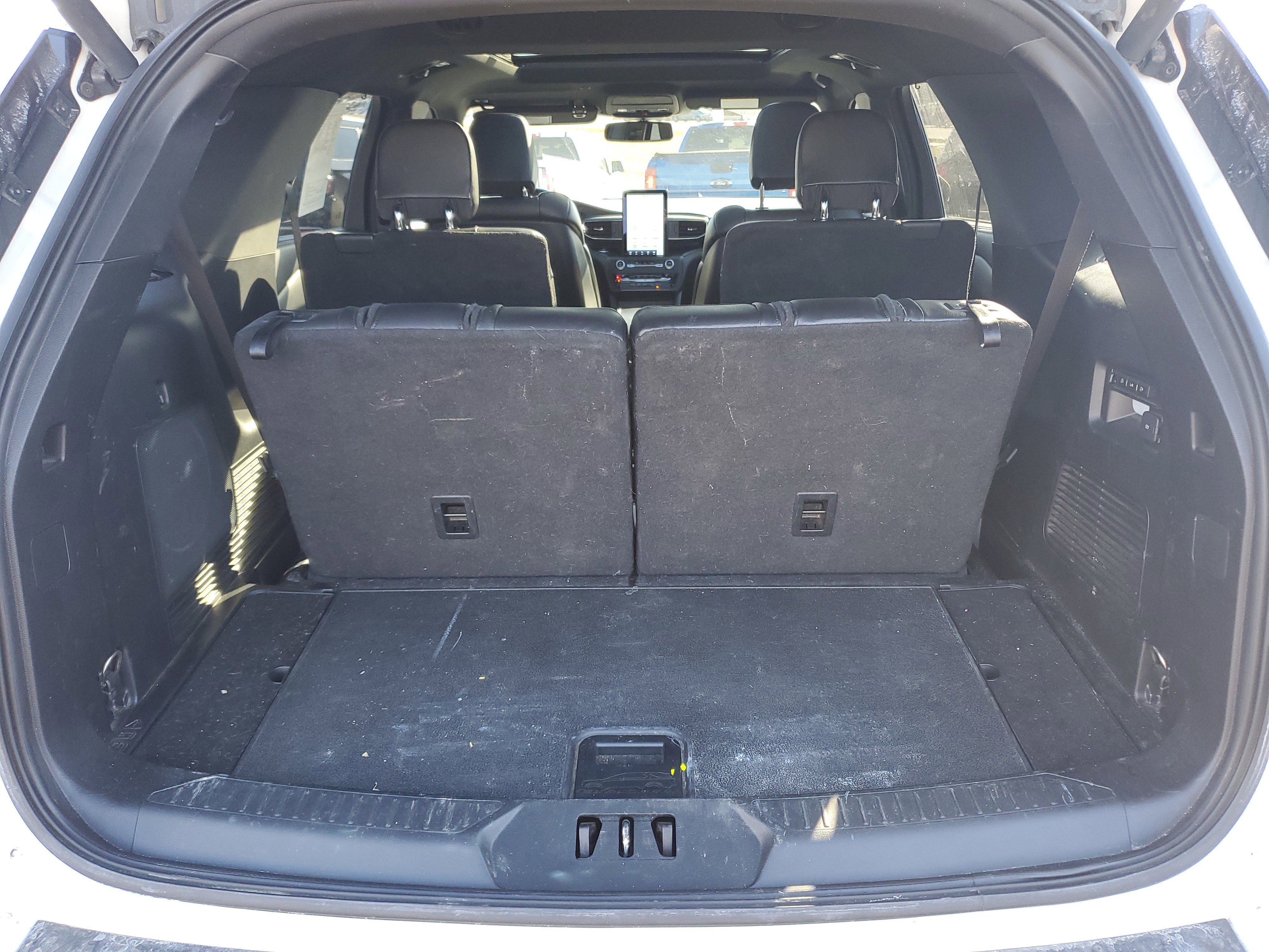 Used 2020 Ford Explorer ST w/ ST Street Pack image 10