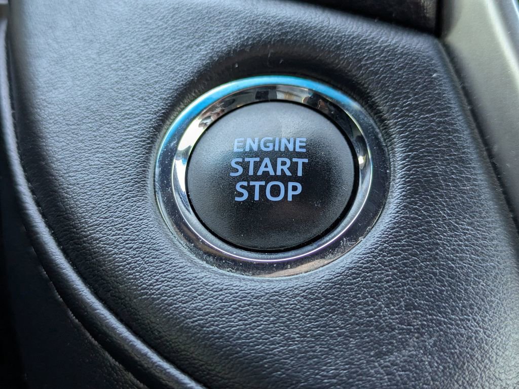 Certified 2020 Toyota Land Cruiser AWD/4WD image 31