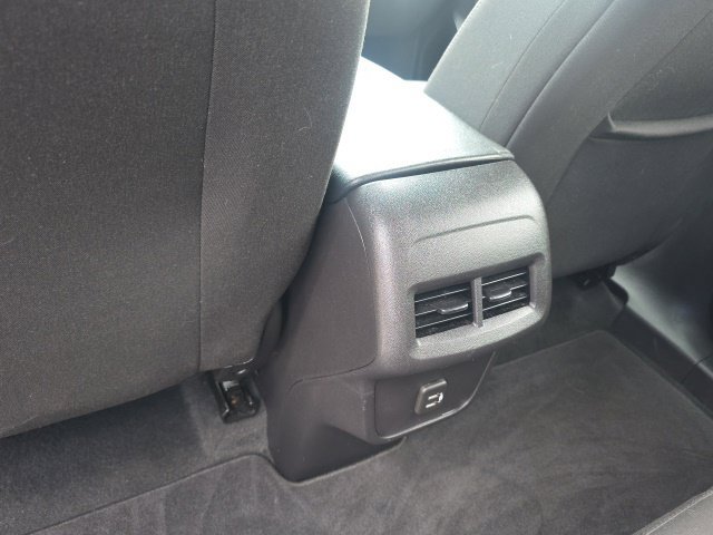 Used 2024 Chevrolet Equinox LT AWD/4WD image 30