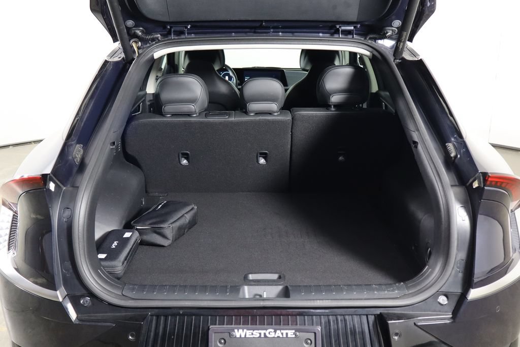 Used 2023 Kia EV6 Wind RWD image 17