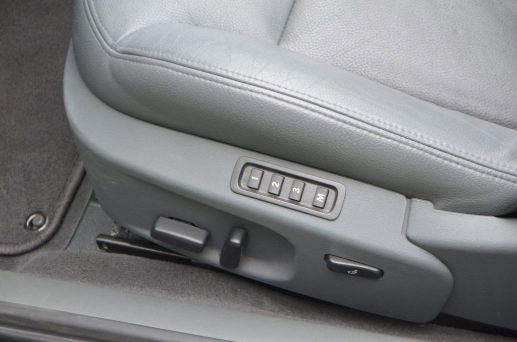 Used 2007 Saab 9-3 Aero w/ Touring Pkg image 7