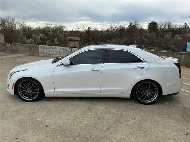 Used 2017 Cadillac ATS Luxury RWD image 3