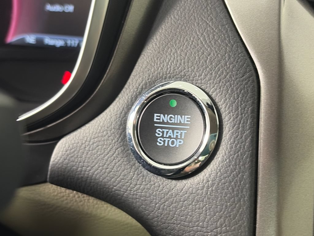 Certified 2019 Ford Fusion SEL FWD image 23