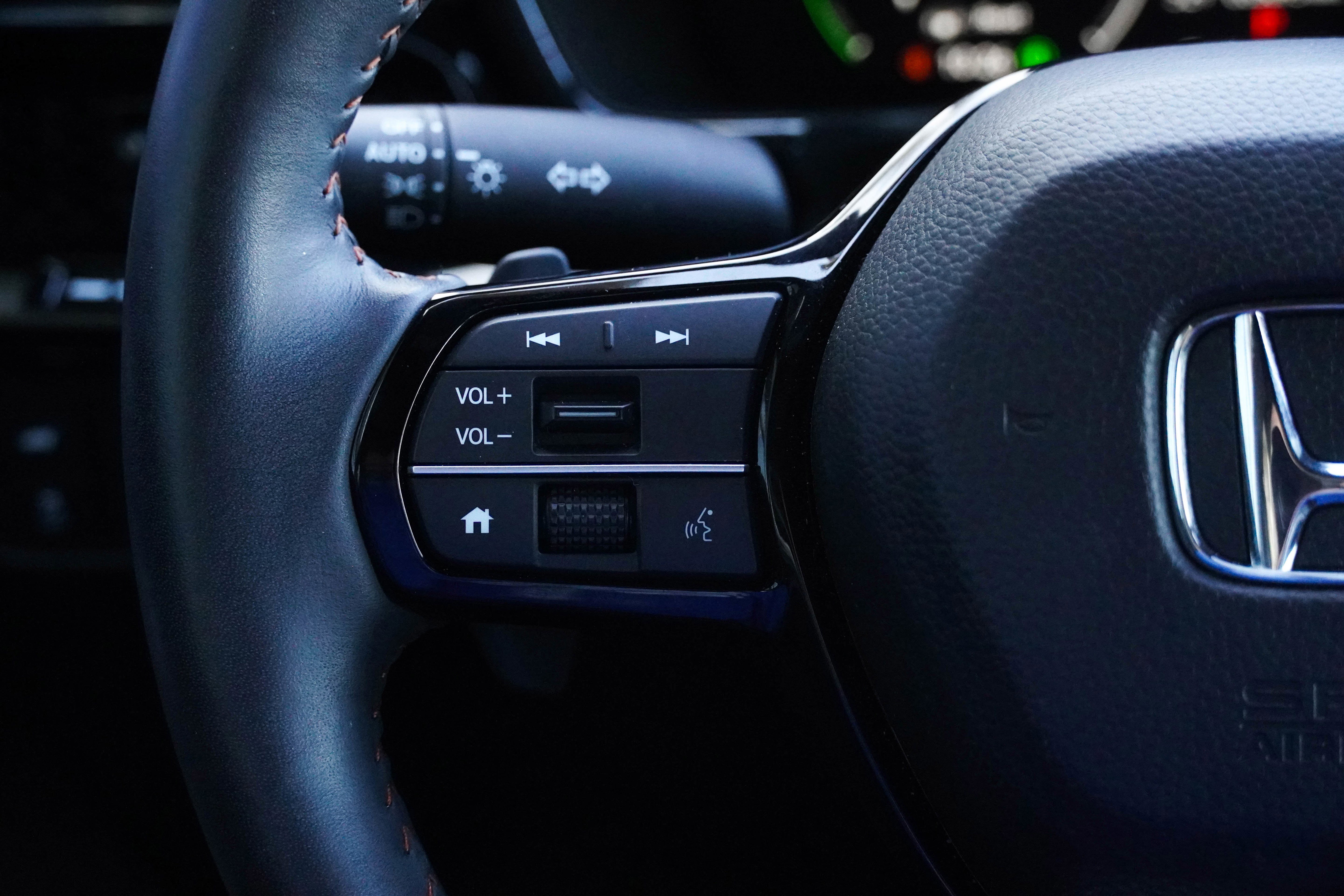 Used 2024 Honda CR-V Sport Touring image 21